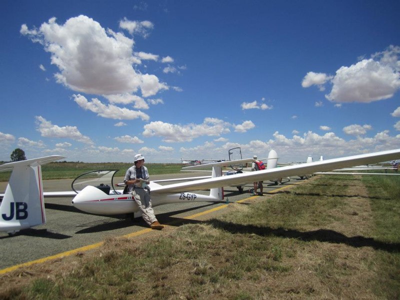 hfc gliders in a row